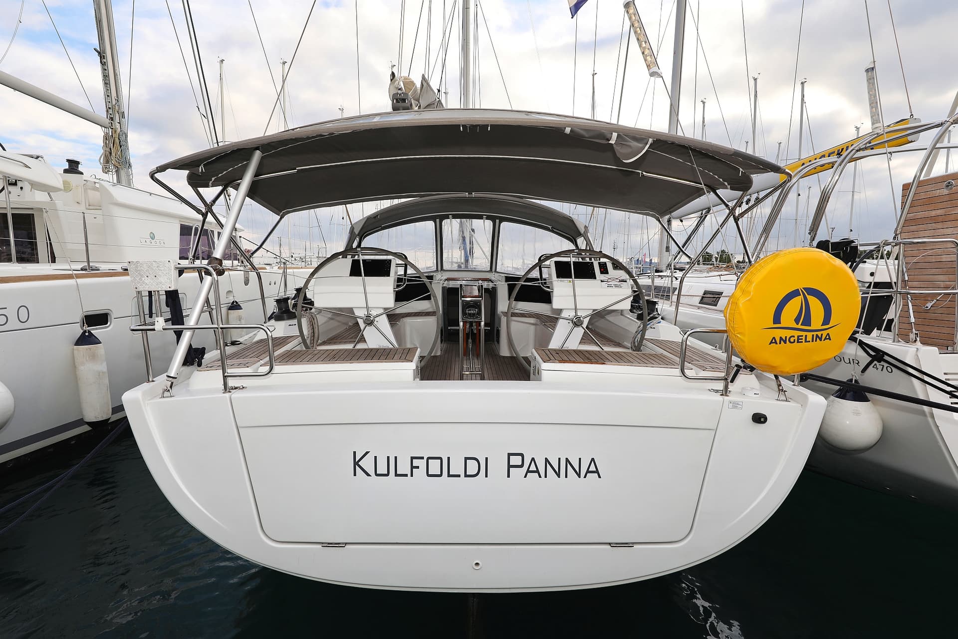 Kulfoldi Panna - Hanse 455