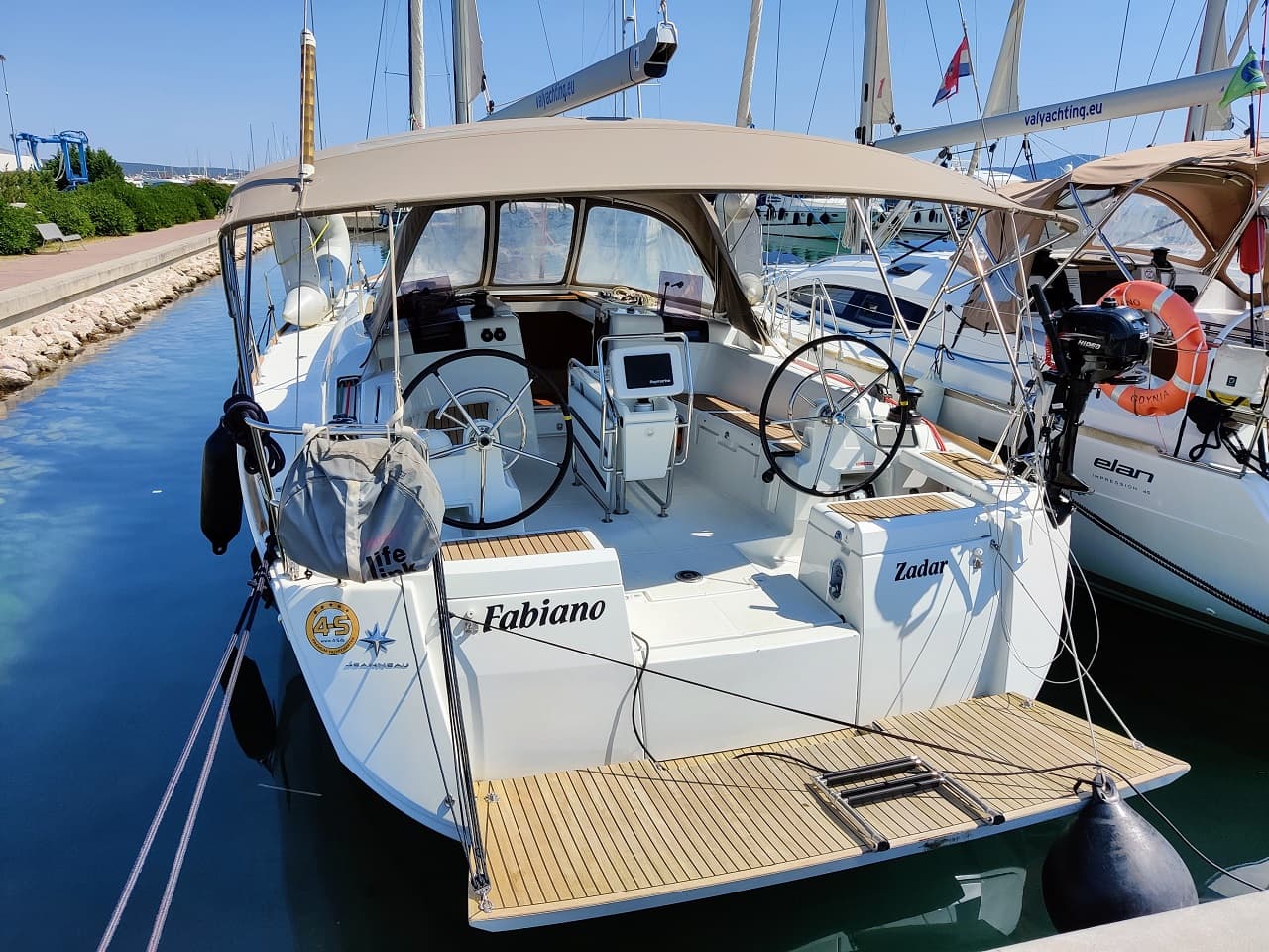 Fabiano II - Sun Odyssey 449