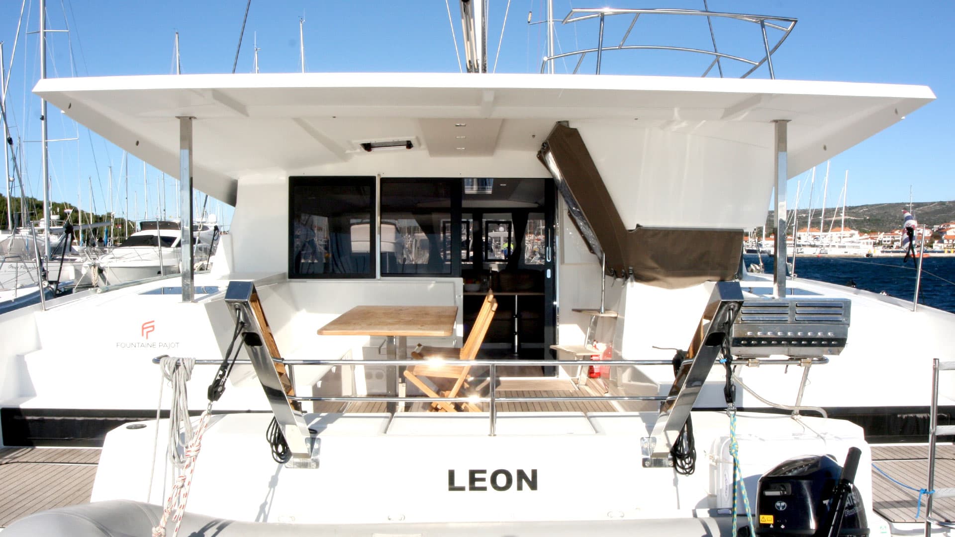 Leon - Fountaine Pajot Lucia 40