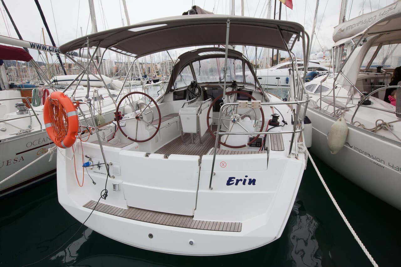 Erin - Sun Odyssey 379