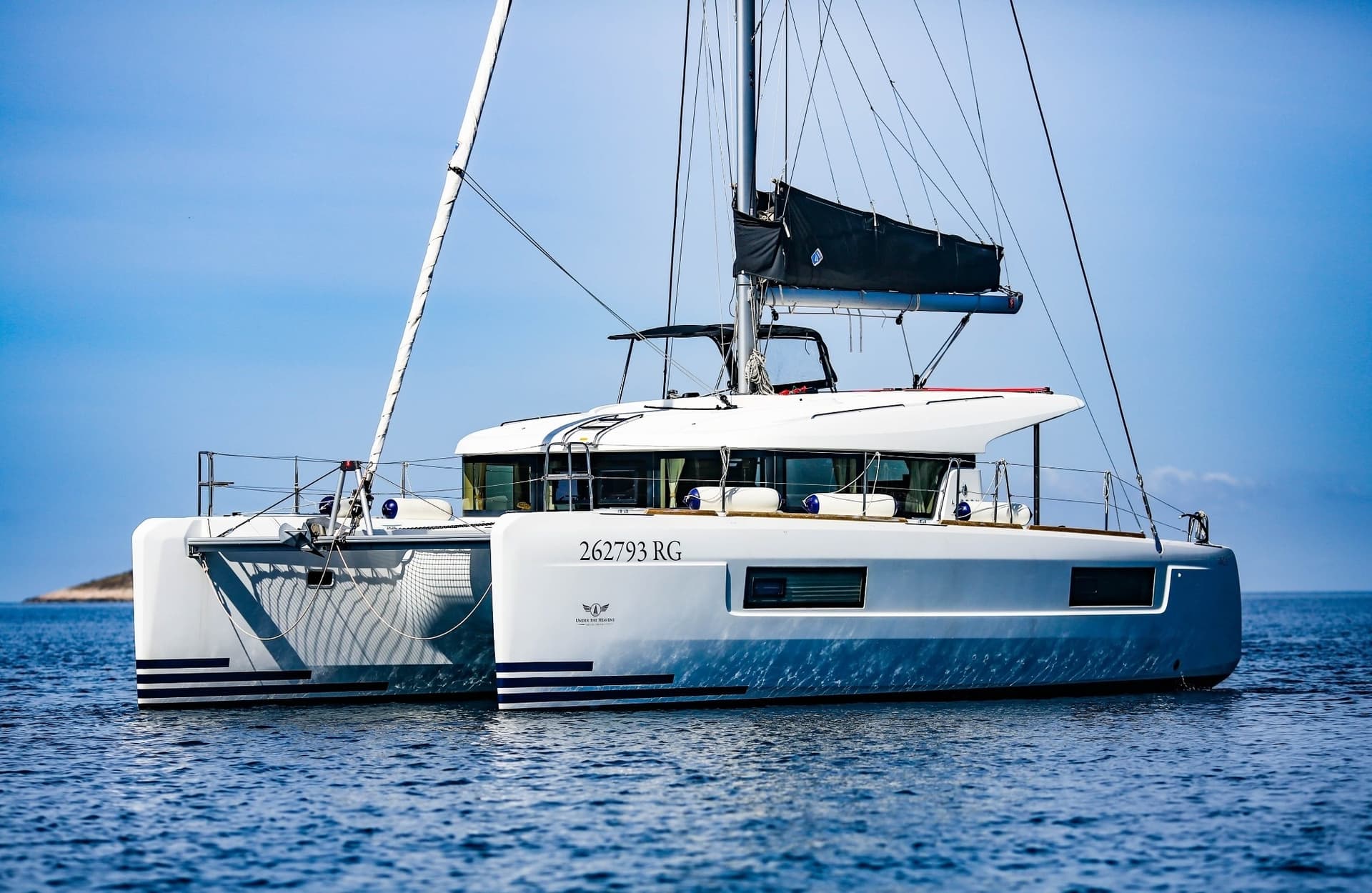 Bahia Real - Lagoon 40