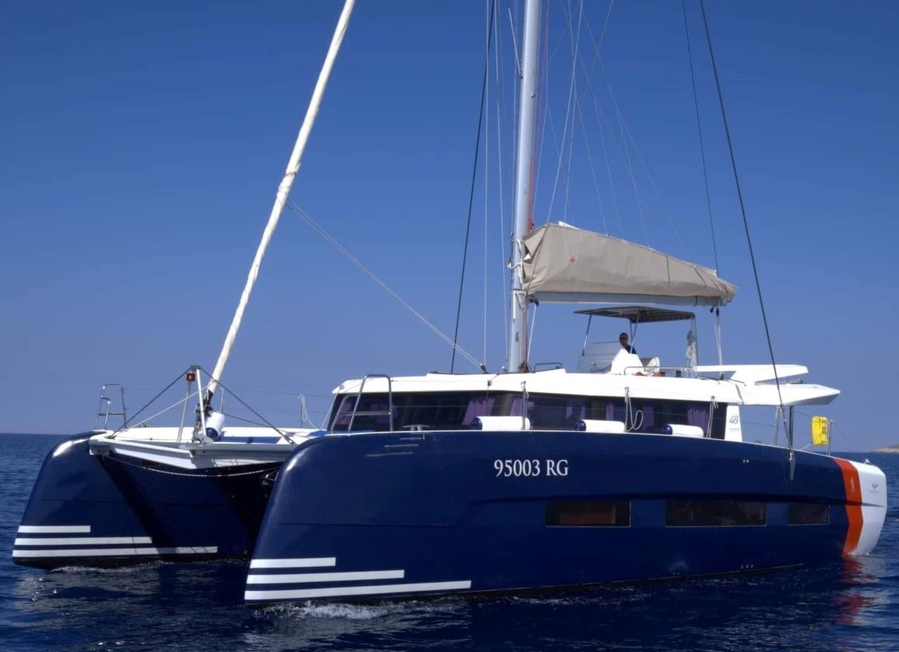 Catamarino - Dufour 48 Catamaran