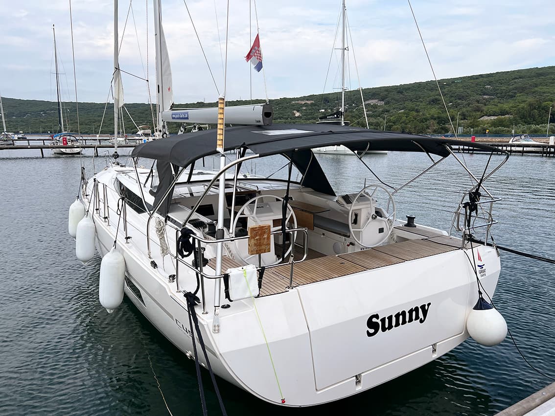 Sunny - Bavaria C45 Style