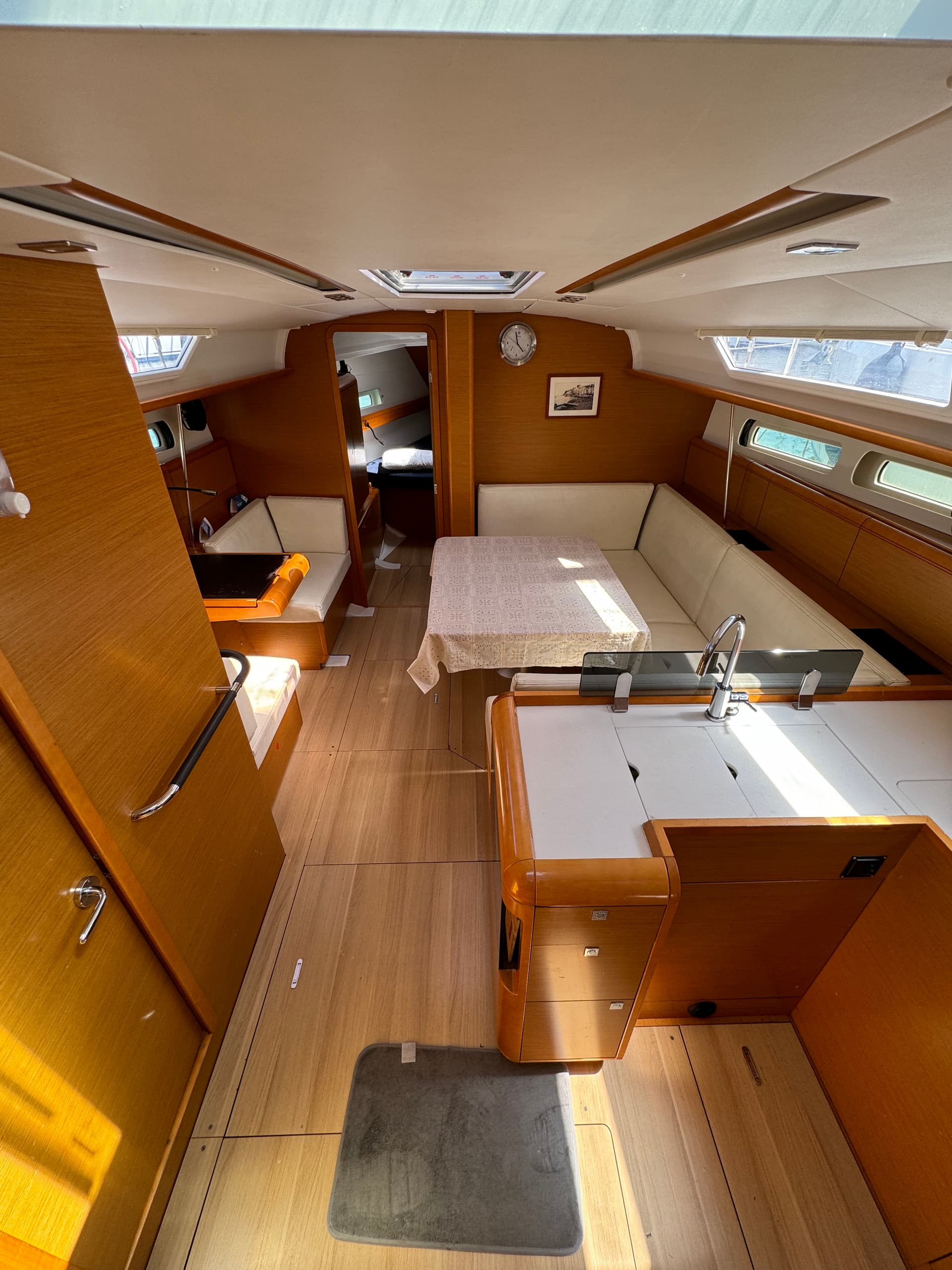 Cecile - Sun Odyssey 409