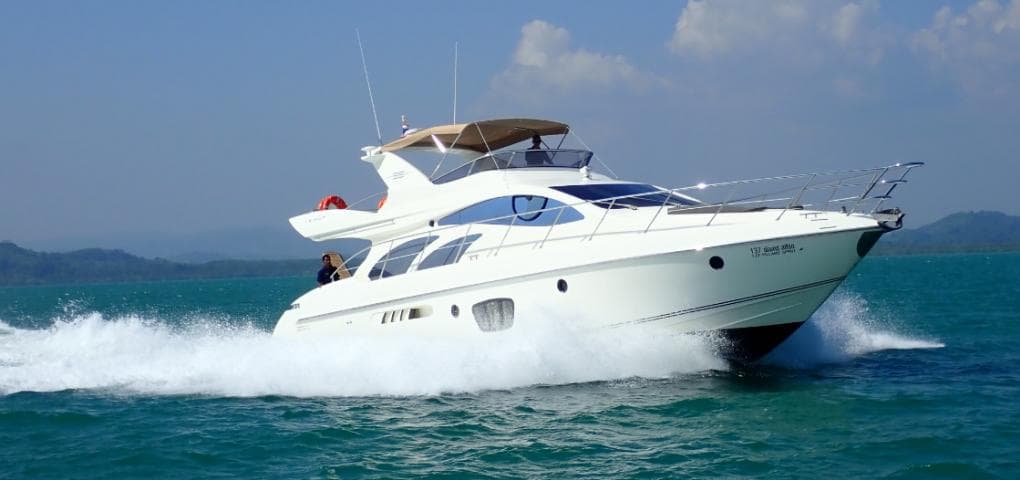 Pillars - Azimut 55 Fly