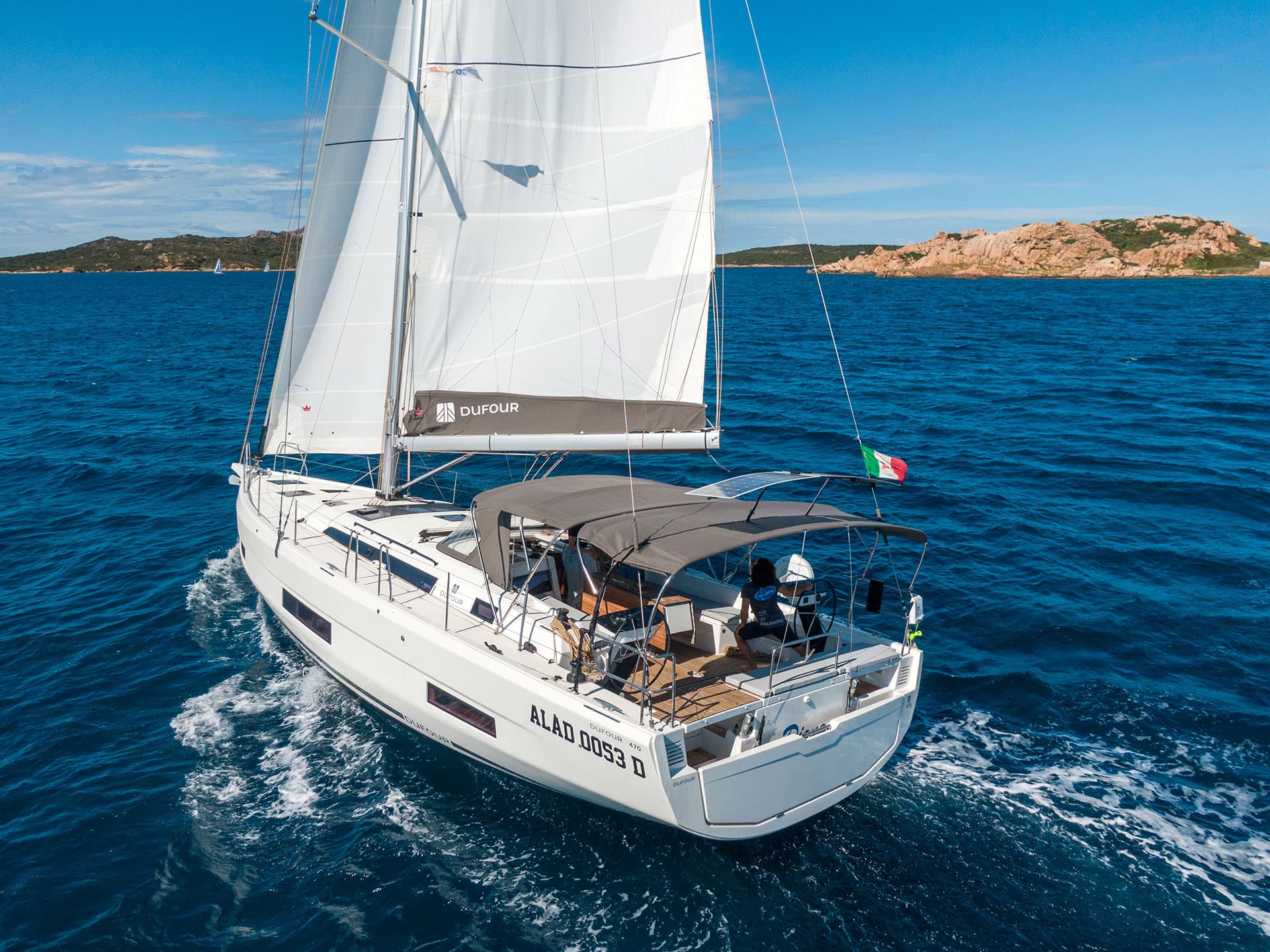 Dione - Dufour 470