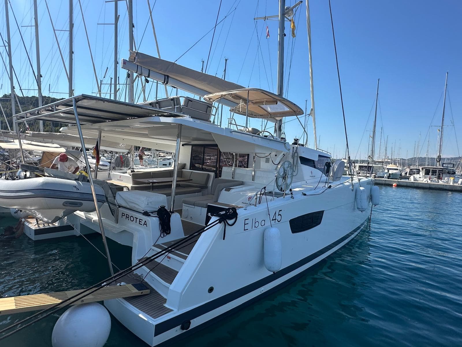 Protea - Fountaine Pajot Elba 45