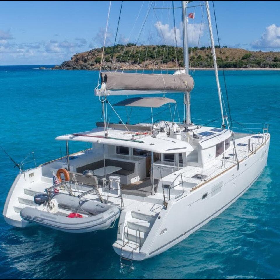 2012. - Lagoon 450
