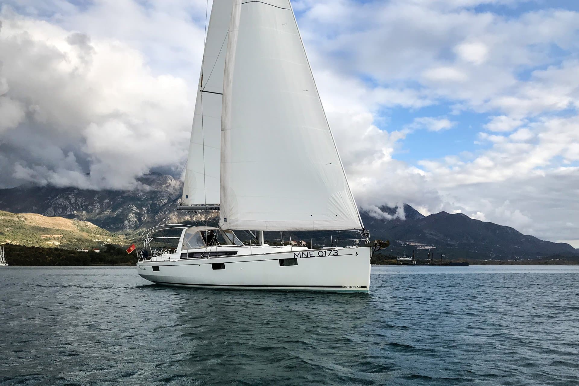 Blues - Oceanis 48