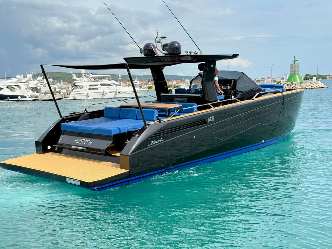 Alexia - Fiart Seawalker 43