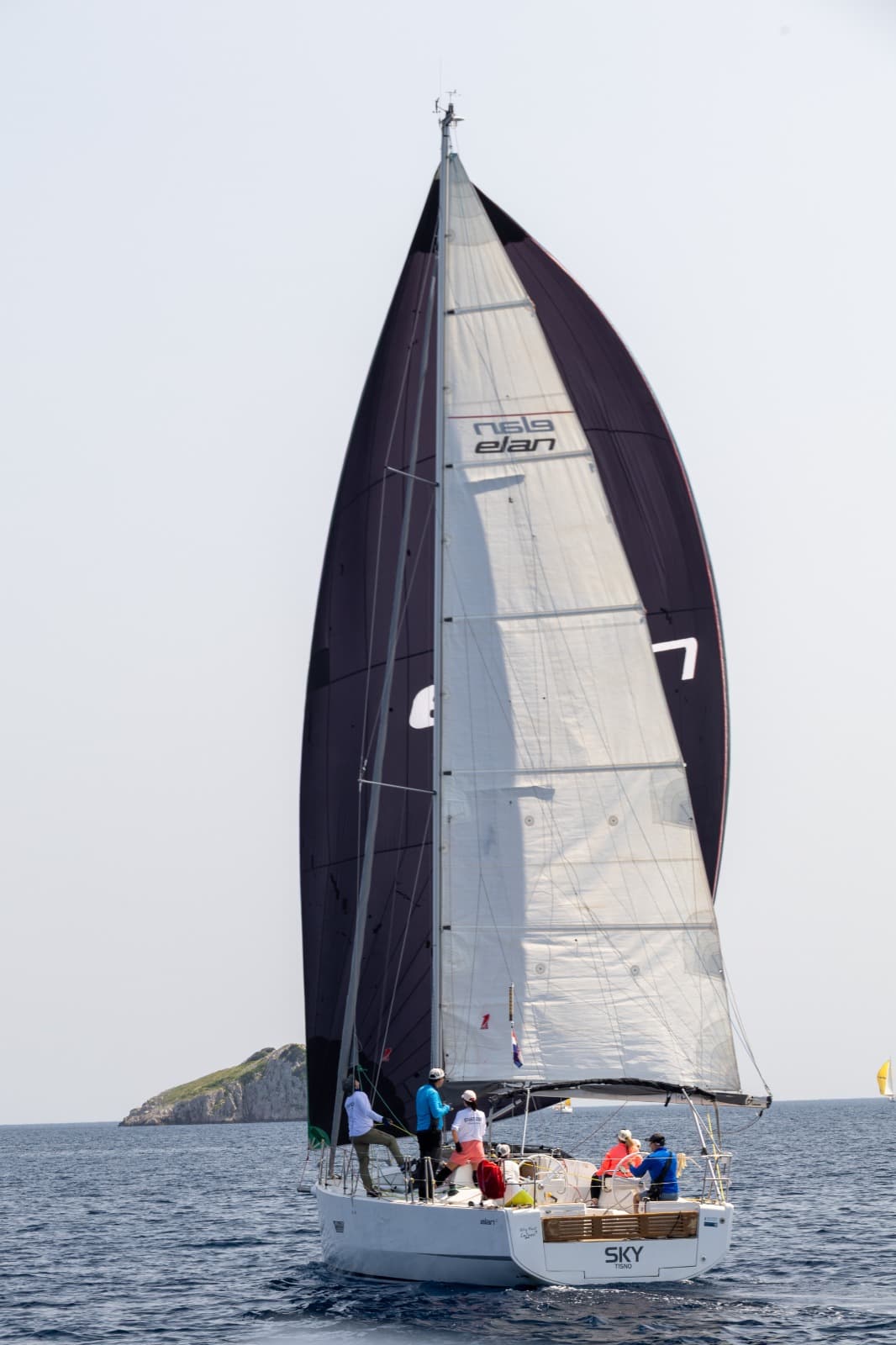 Sky - Elan E4