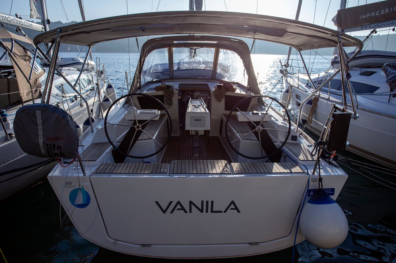 Vanila - Dufour 360 GL