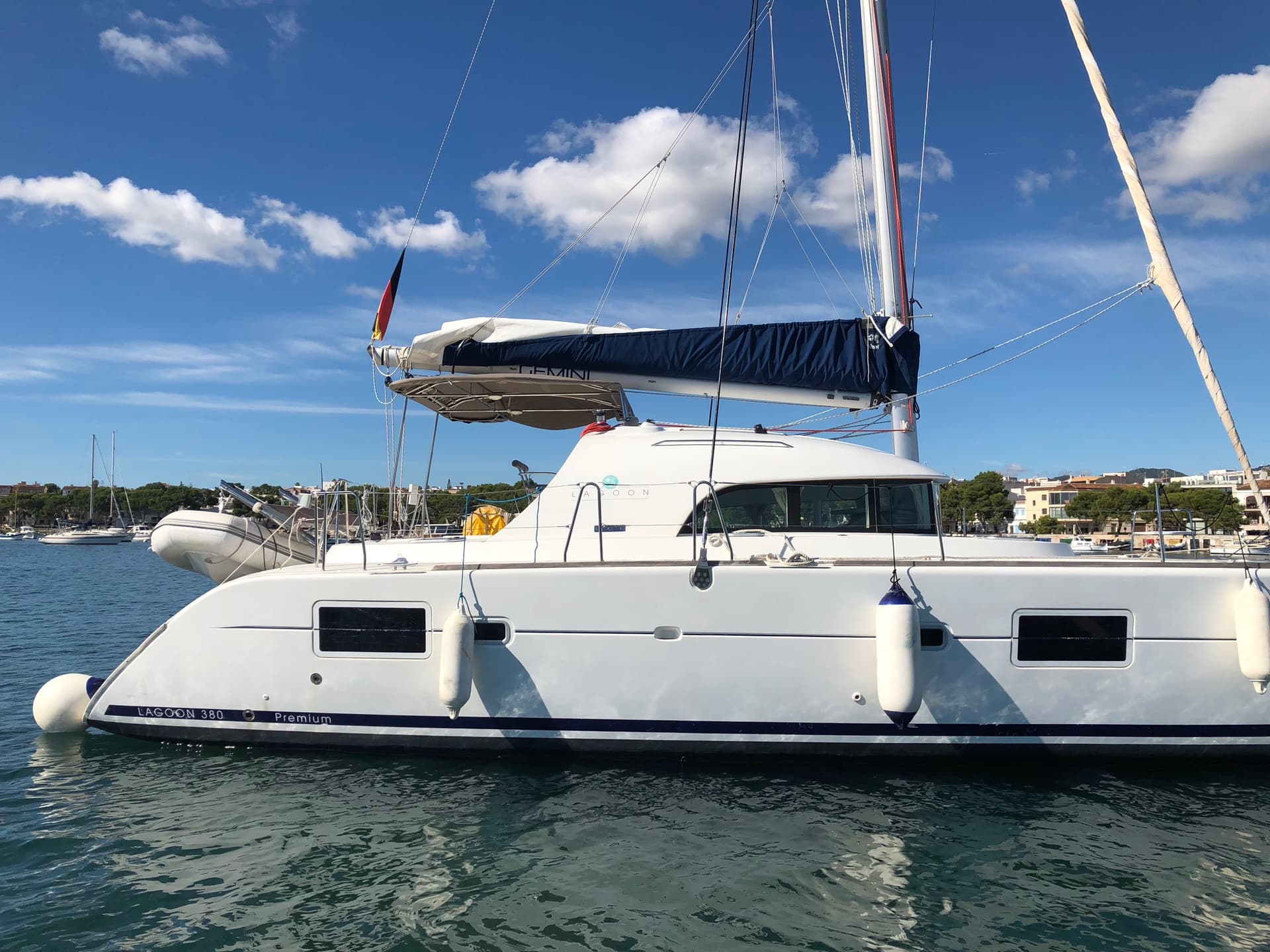 blue elli - Lagoon 380 S2