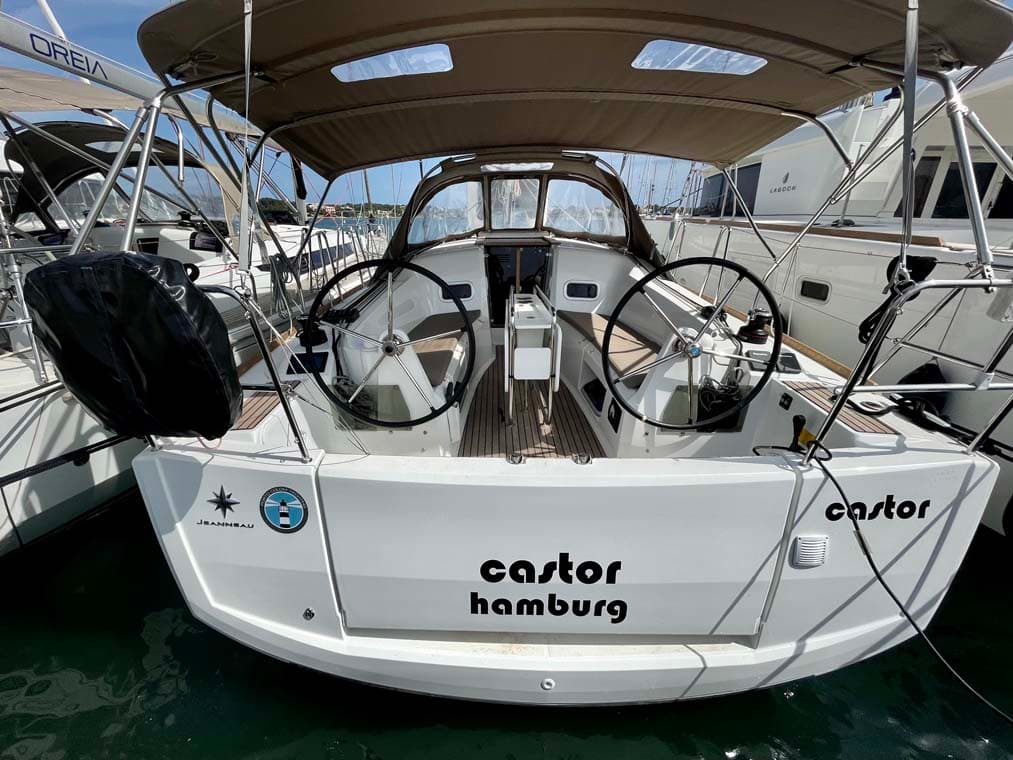 Castor - Sun Odyssey 349