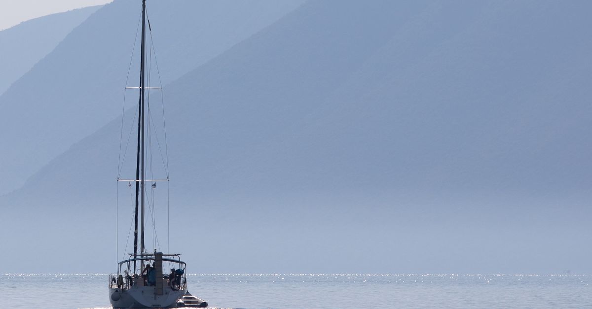 Yacht Charter Lefkada