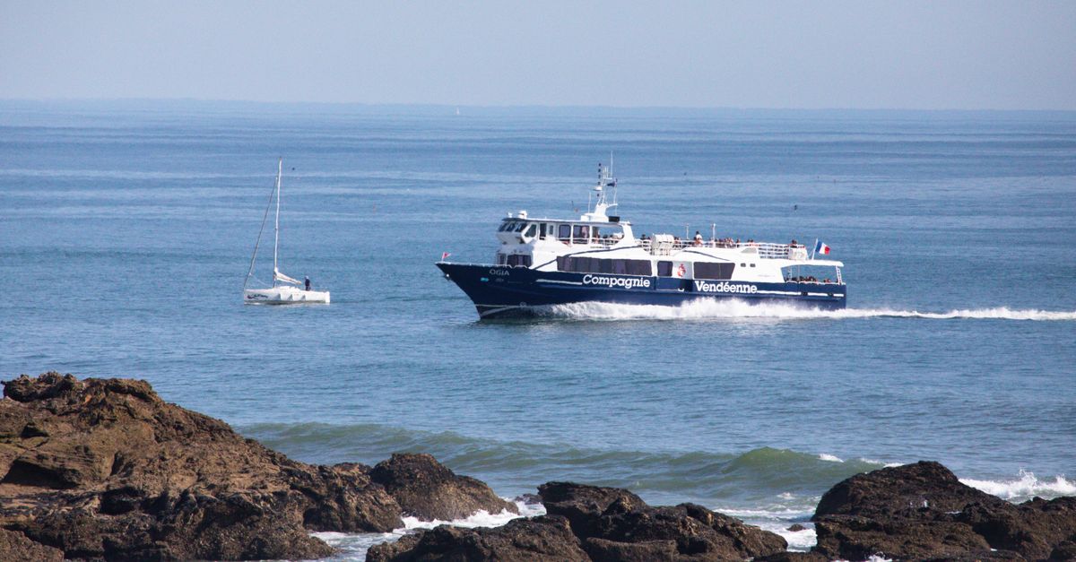 Yacht Charter Saint-Gilles