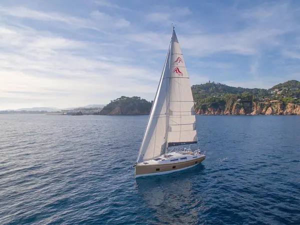 Dafne - Hanse 418