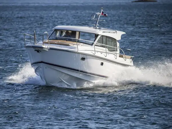 Fourlux - Nimbus 365 Coupé