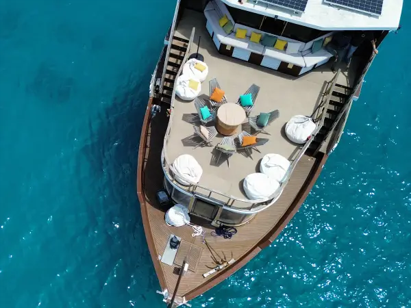 Atoll Villa - Motoryacht