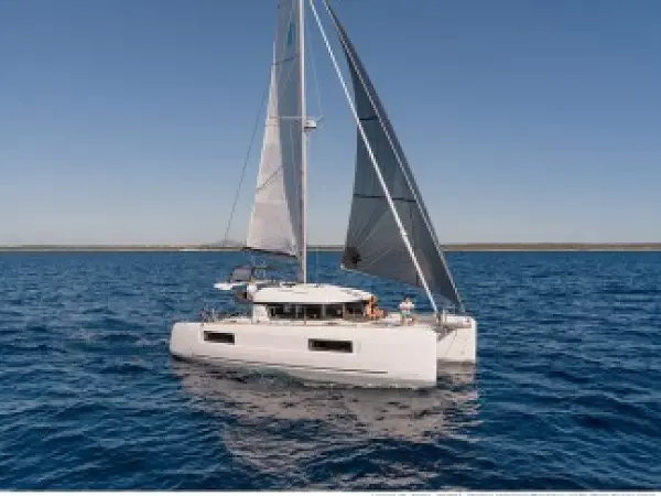 ROXY I - Lagoon 40