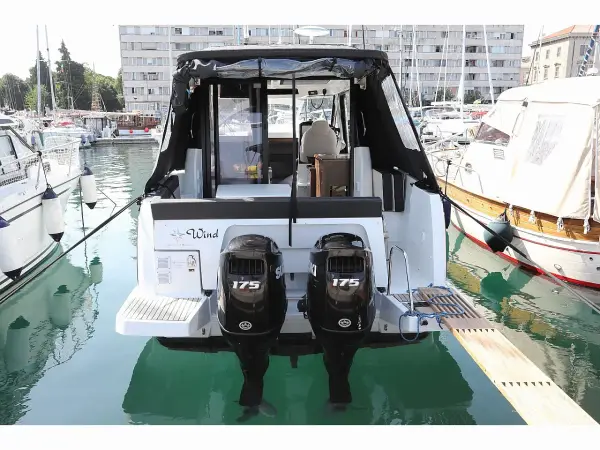 Wind - Merry Fisher 895