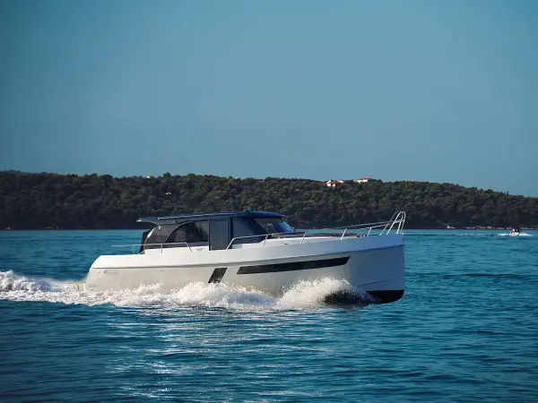 Hvar - Maxima 37