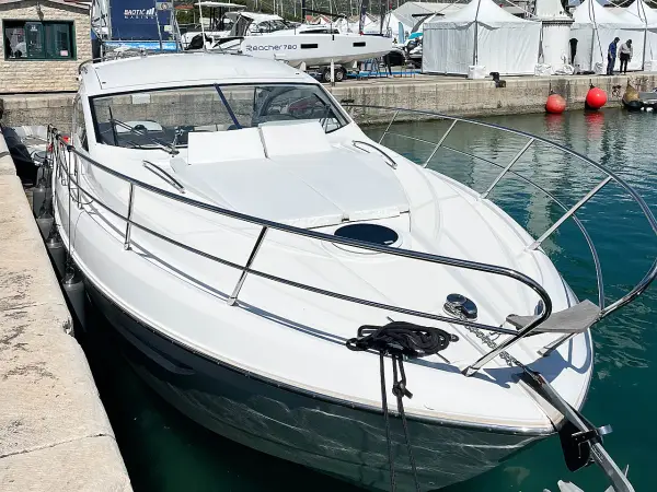 BRAČ - Sessa C38