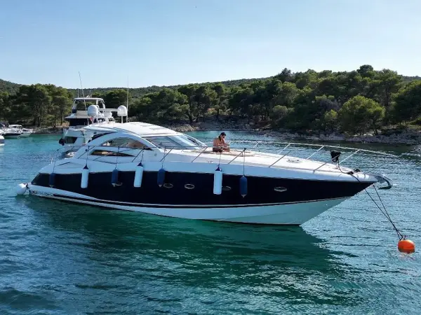 Polly - Sunseeker Portofino 53