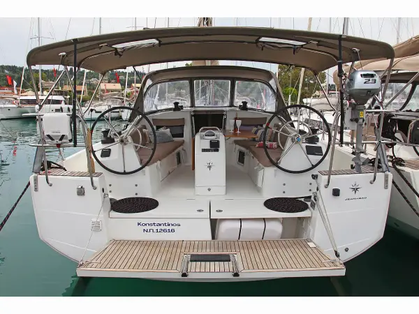 KONSTANTINOS - Sun Odyssey 410