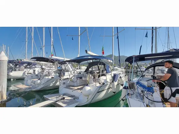 Menkar - Bavaria Cruiser 37