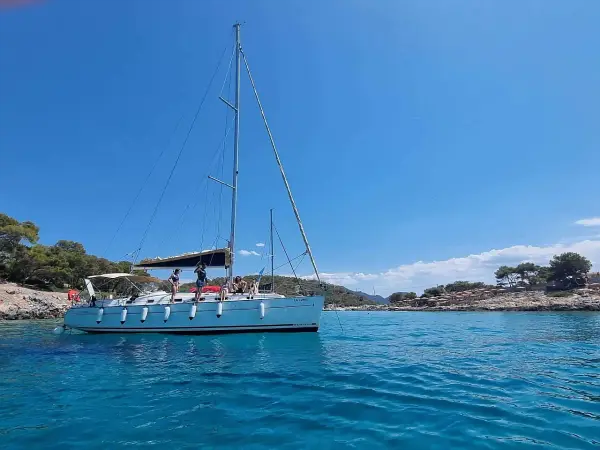 La Luna - Cyclades 43.4