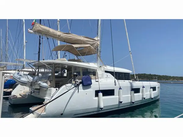 Blue Alma - Lagoon 46