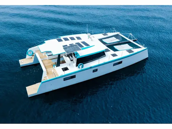 Turquoise - Luna 47 Power