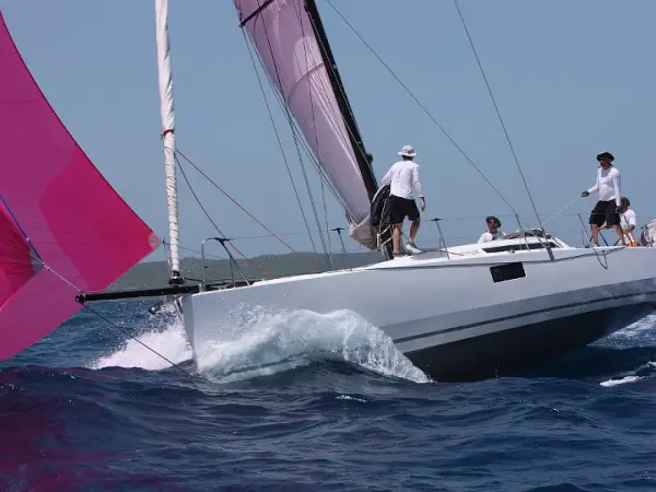 Luna Rosa - Pogo 12.5