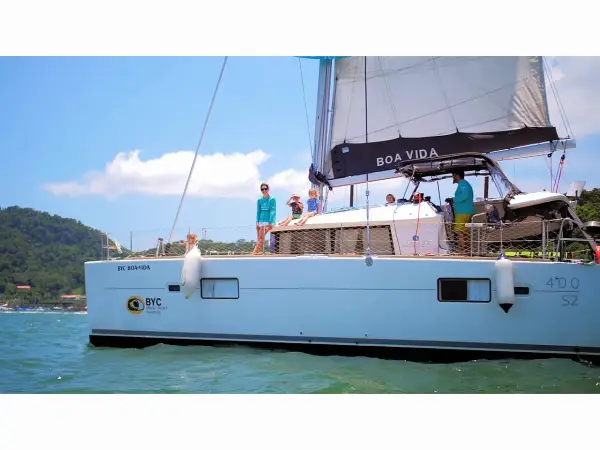 Boa Vida - Lagoon 400 S2