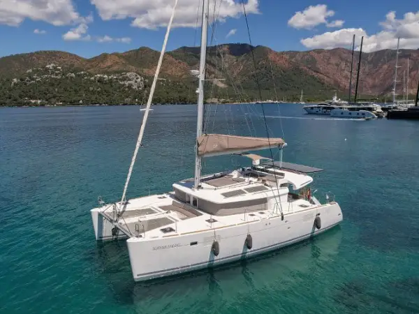 Loryma Sailing - Lagoon 450