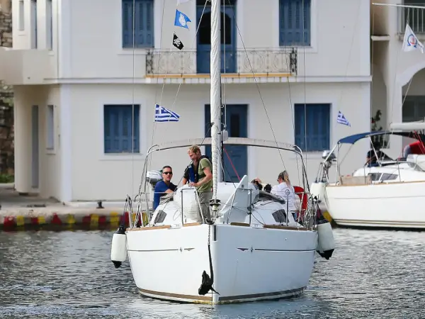 Omega - Sun Odyssey 33i