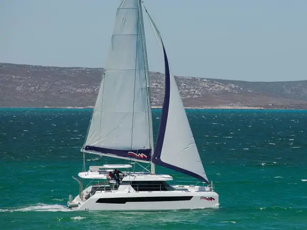 Moorings 4200/4 Club - Leopard 42