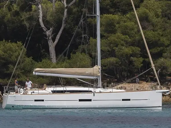 Sunny Wind - Dufour 460 Grand Large