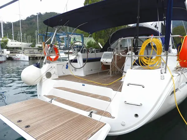 Unnamed - Bavaria Cruiser 51