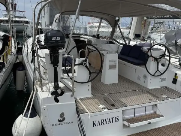KARYATIS - Oceanis 37.1