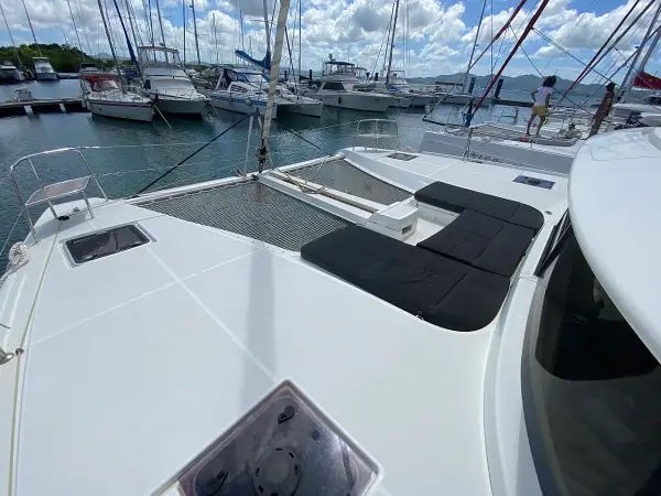 Dare 1 - Lagoon 46