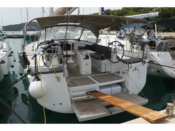 BOHEMIAN RHAPSODY - Sun Odyssey 440