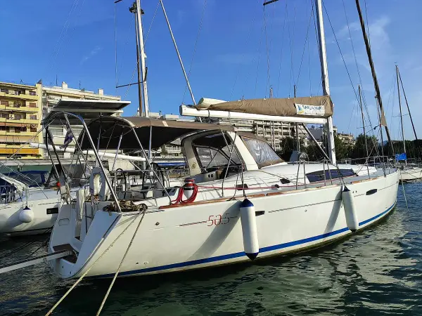 Vanessa M - Oceanis 50 Family