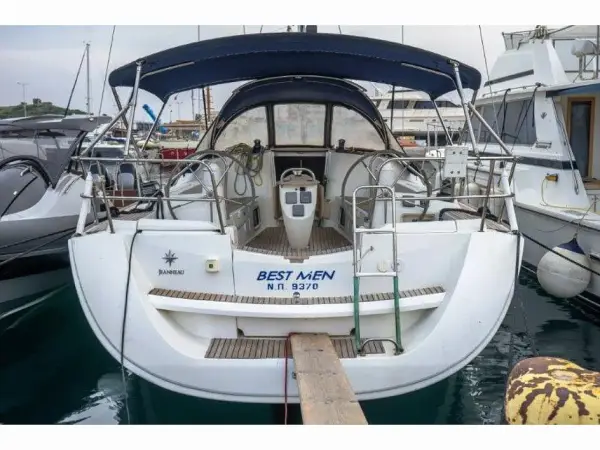 BEST MEN - Sun Odyssey 42 i