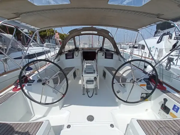 FEARLESS - Sun Odyssey 379