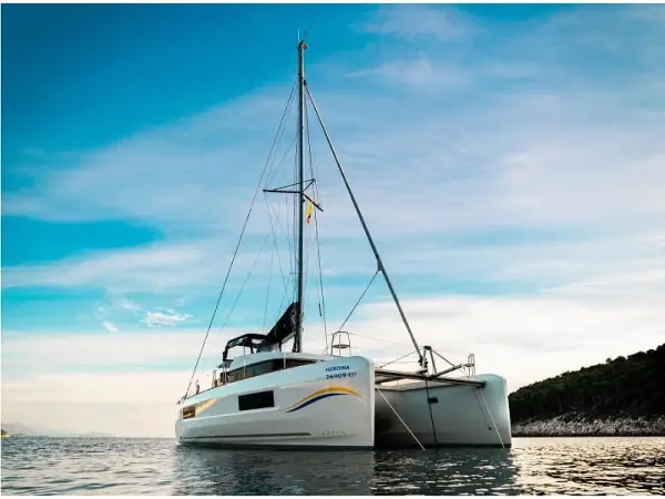 HEROINA - Lagoon 40
