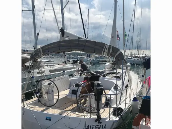 ALEGRIA - Bavaria Cruiser 37