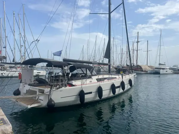 Captain Leo - Dufour 560