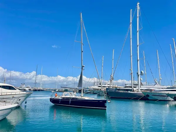 Infinity - Bavaria C46